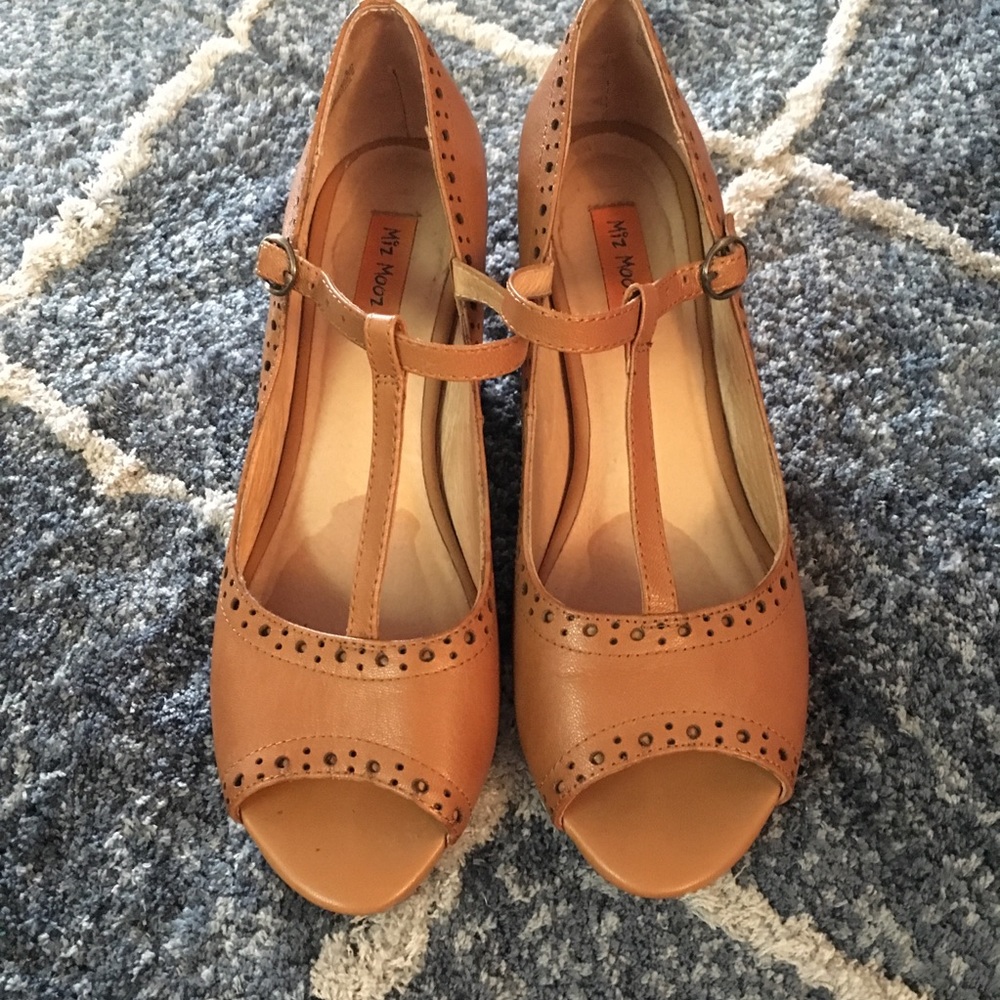 Phoebe T-Strap Heels